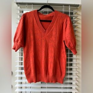 Light short sleeve sweater